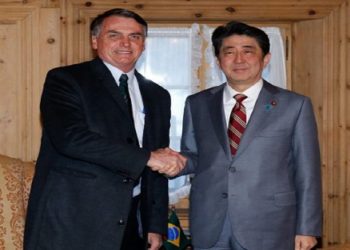 BOLSONARO E SHINZO ABE- FOTO REPRODUÇÃO DO TWITTER