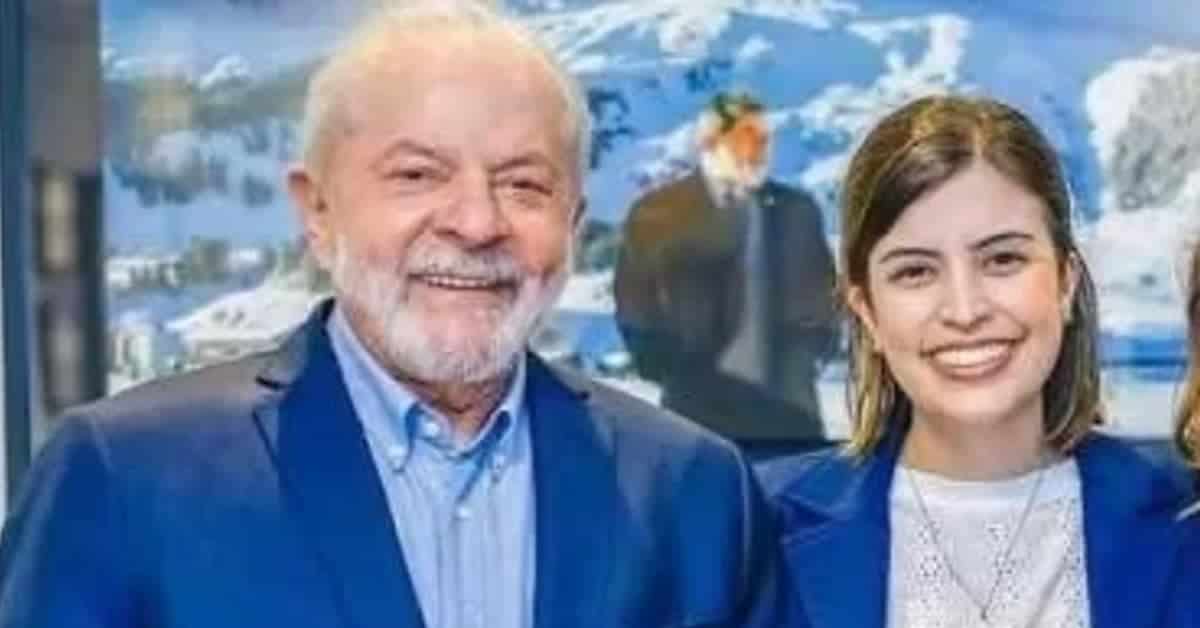 Tabata Amaral e Lula - Foto Reprodução do Twitter