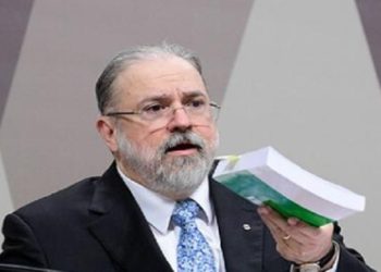 AUGUSTO ARAS - FOTO REPRODUÇÃO DO TWITTER
