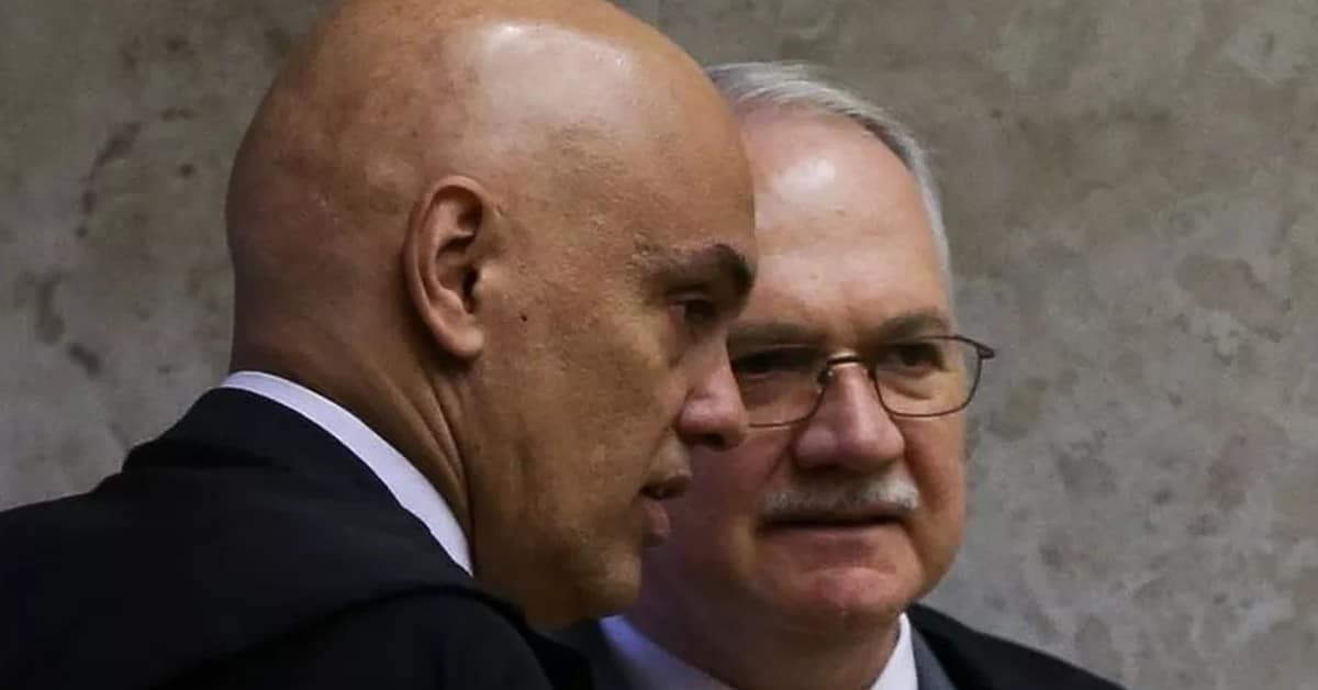 Exército Moraes e Fachin - Foto Reprodução do Twitter