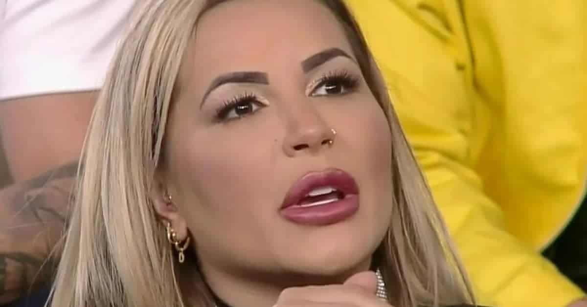 Colheu os frutos! Deolane Bezerra revela perda de patrocinadores após apoiar o Lula, veja 52 Deolane Bezerra - Foto Reprodução do Twitter