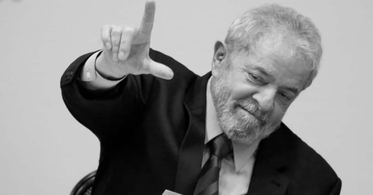 Lula L de ladrão - Foto Reprodução do Twitter