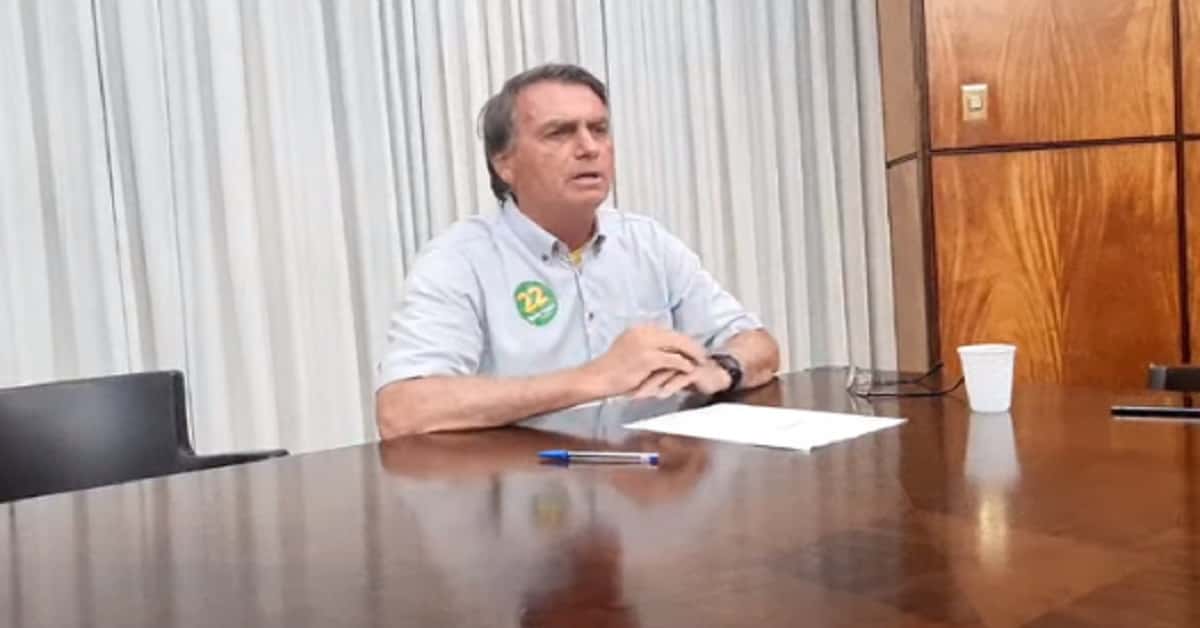 LIVE DE JAIR BOLSONARO - FOTO REPRODUÇÃO DO TWITTER