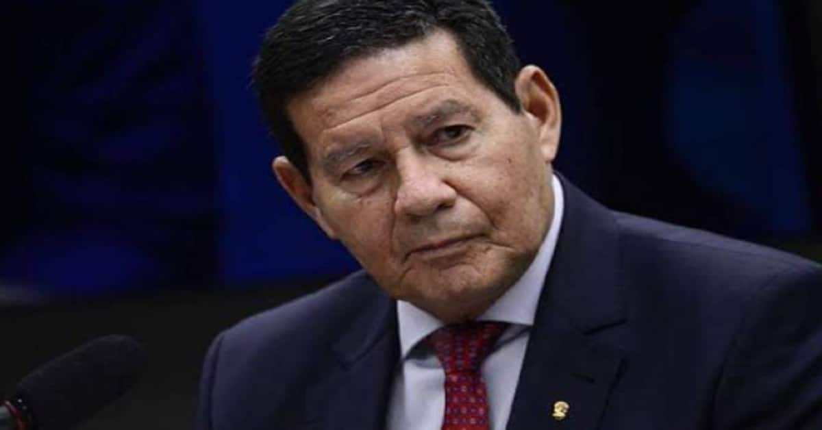 HAMILTON MOURÃO - FOTO TWITTER