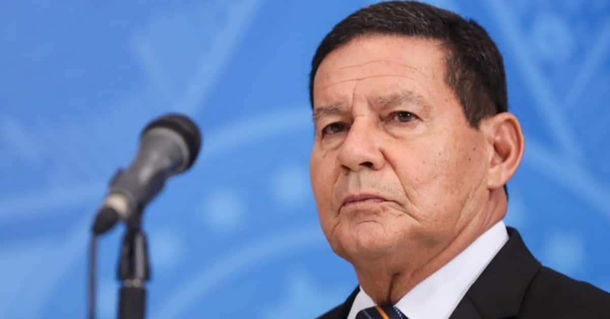 Hamilton Mourão - Foto Reprodução do Twitter