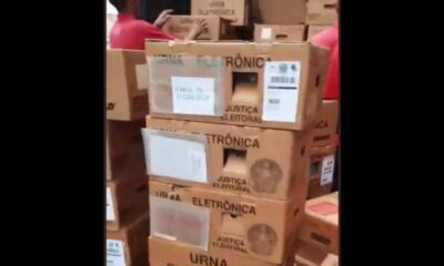 Urnas Eletrônicas - Foto Reprodução do Twitter