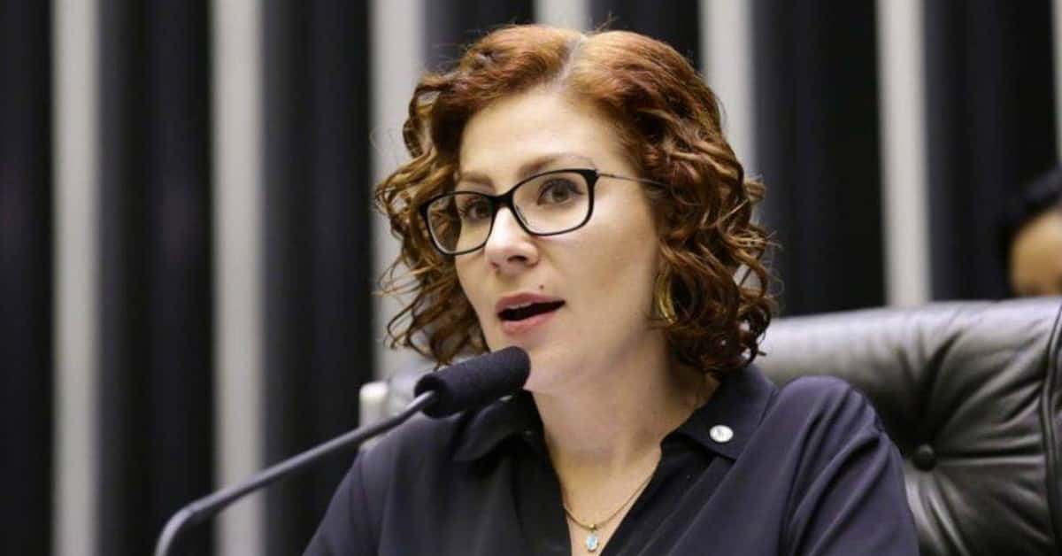 Carla Zambelli - Foto Reprodução do Twitter