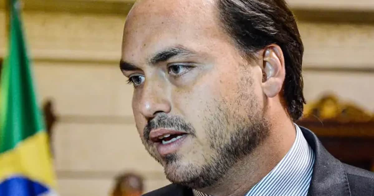 Carlos Bolsonaro - Foto Reprodução do Twitter
