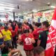 Faz o L invasão a super mercado - Foto Reprodução do Twitter