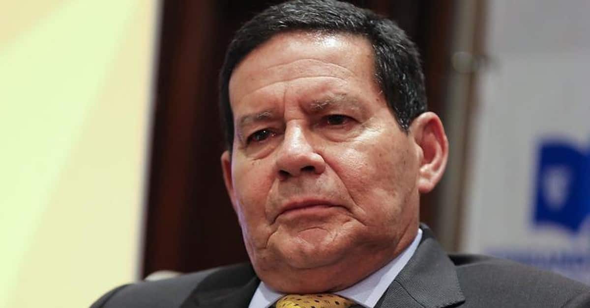Hamilton Mourão - Foto Reprodução do Twitter