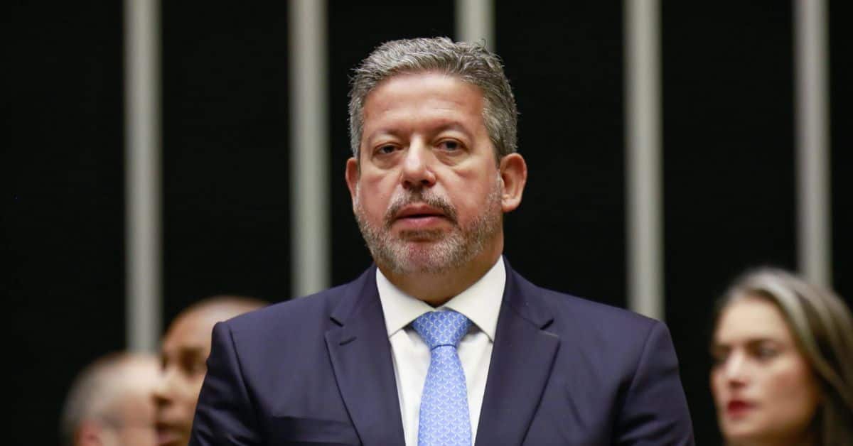 <strong>Arthur Lira: Saiba qual é a promessa de Lira para Bolsonaro caso ganhe a eleição na Câmara</strong> 52 Arthur Lira - Foto Reprodução do Twitter
