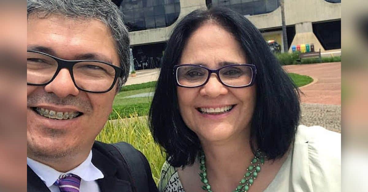 Esquerda ataca Wellington Macedo e Damares - Foto Reprodução do Twitter