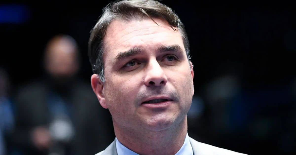Flávio Bolsonaro - Foto Reprodução do Twitter