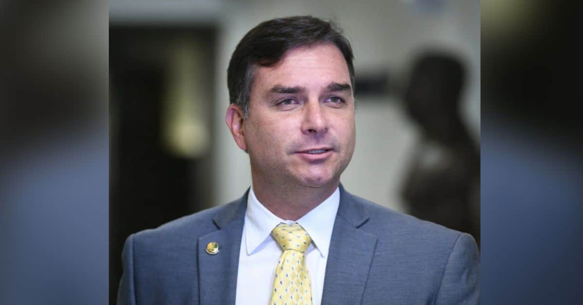 Flávio Bolsonaro - Foto Reprodução do Twitter