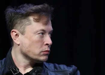 Elon Musk defende prisão perpétua para pais que consentem mudanças de sexo em menores de idade