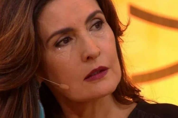 Fátima Bernardes em apuros: Globo cogita demitir apresentadora por salário astronômico