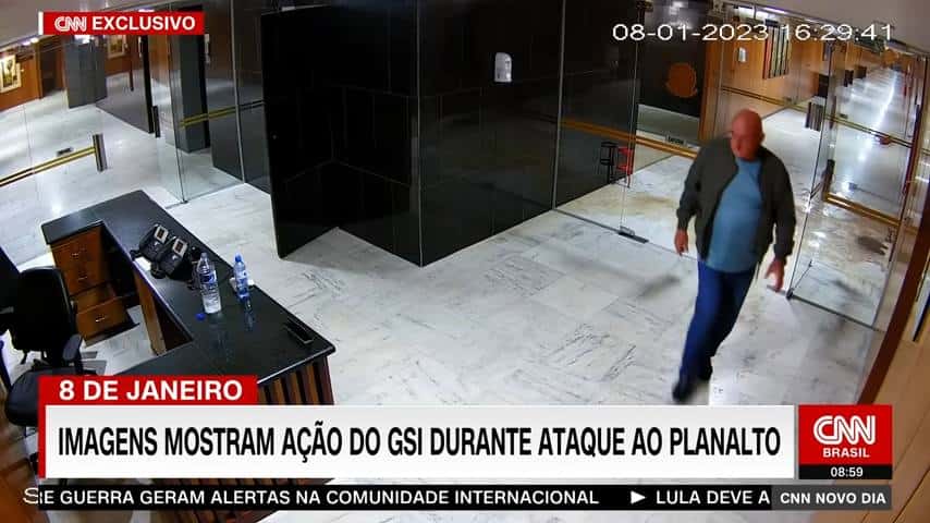 Governo Lula em crise: Ministro-chefe do GSI abandona o cargo após divulgação de imagens com invasores