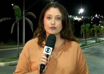 Homem exibe nádegas em transmissão ao vivo da Globo; Veja o vídeo!