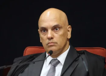 Moraes Exige Depoimentos dos CEOs de Google, Spotify, Meta e Brasil Paralelo no PL das Fake News