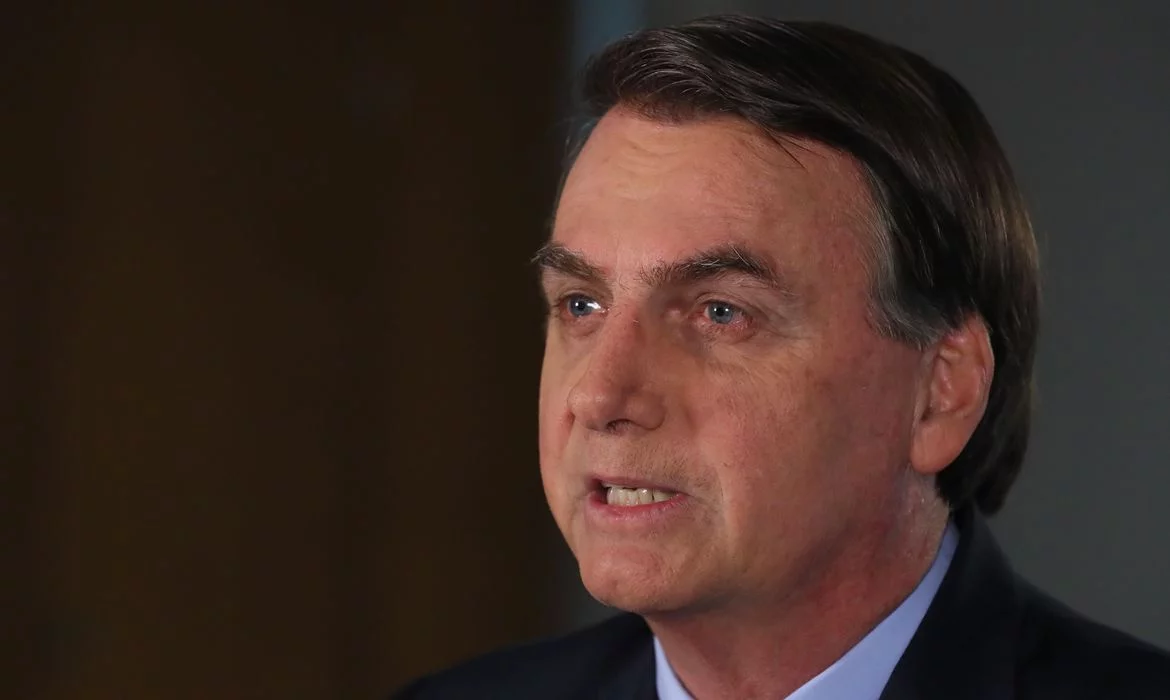 Condenar Bolsonaro? TCU vê obstáculos, apesar de solicitação do TSE