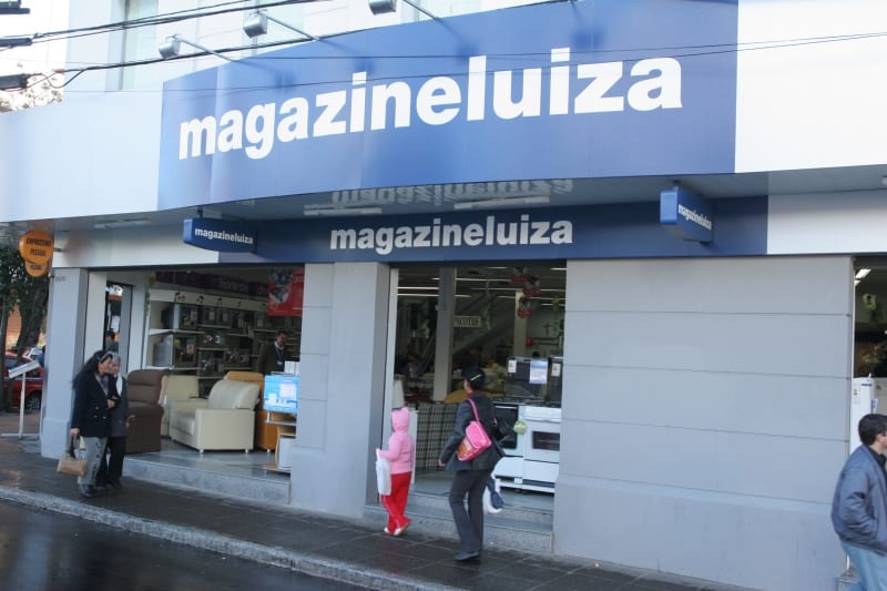 Desespero nas Finanças: Prejuízo Catastrófico de R$ 200 Milhões Abala o Magazine Luiza no 2º Trimestre!