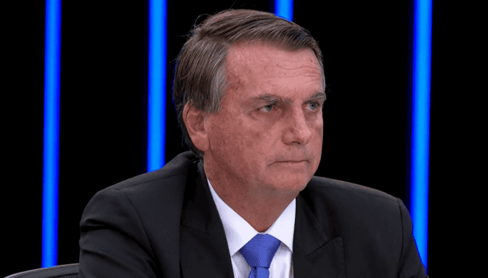 Bolsonaro se Pronuncia: 'Já Deixo Autorizado Quebras de Sigilo Fiscal e Bancário', Sem Esperar Decisão Judicial
