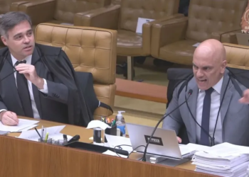 Confronto verbal entre Moraes e Mendonça marca julgamento do réu do 8 de janeiro