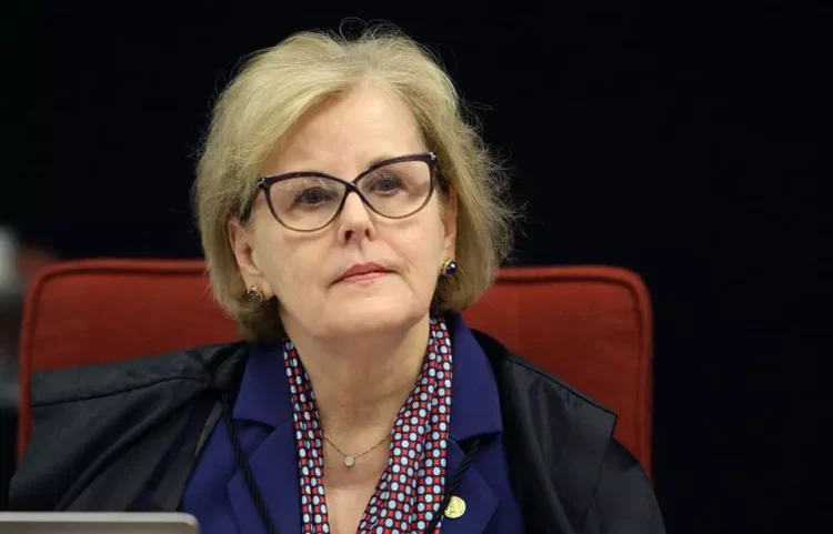 Rosa Weber dá sinal verde para julgamento de proposta sobre legalização do aborto