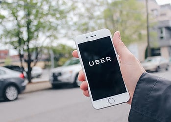 Revolução dos Apps: Entregadores e Motoristas Autônomos Resistem à Intervenção Governamental