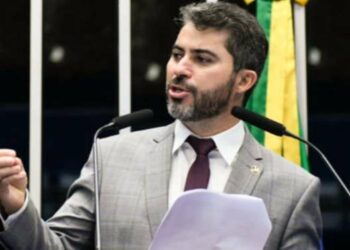 Marcos Rogério Sobe o Tom e DETONA Julgamento do STF sobre o 8 de Janeiro
