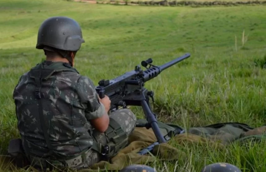 Exército Desmoralizado: em SP, Armas Furtadas Foram Oferecidas ao CV por até R$ 180 mil Cada!