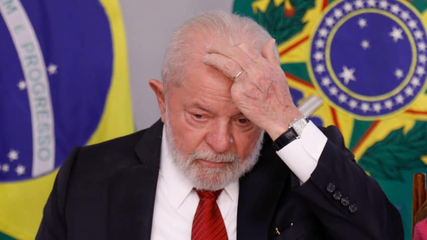 Impeachment de Lula: novo pedido acumula 40 assinaturas