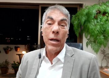 INDICAÇÃO DE DINO: GloboNews Revela Como Lula Deu Rasteira no PT e Descumpriu Promessa de Campanha