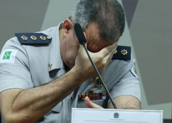 Coronel da PM preso por atos de 8/1 tem atendimento de urgência na prisão