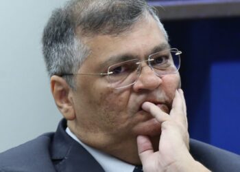 Mobilização Histórica: Manifesto contra Flávio Dino no STF Ultrapassa 400 Mil Apoios