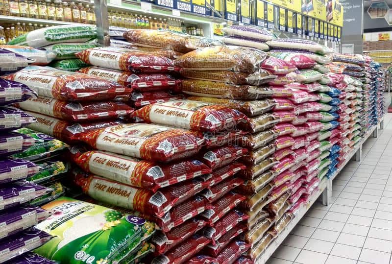 Arroz a Preços Astronômicos: Pacote de 5 Kg Ultrapassa os R$ 25