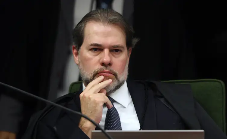 Dias Toffoli suspende multa de R$ 3,8 bilhões imputada à Odebrecht