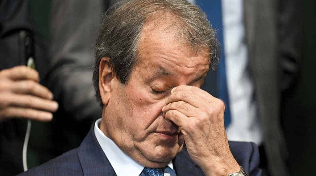 Valdemar Costa Neto, Presidente do PL, é preso em flagrante pela PF