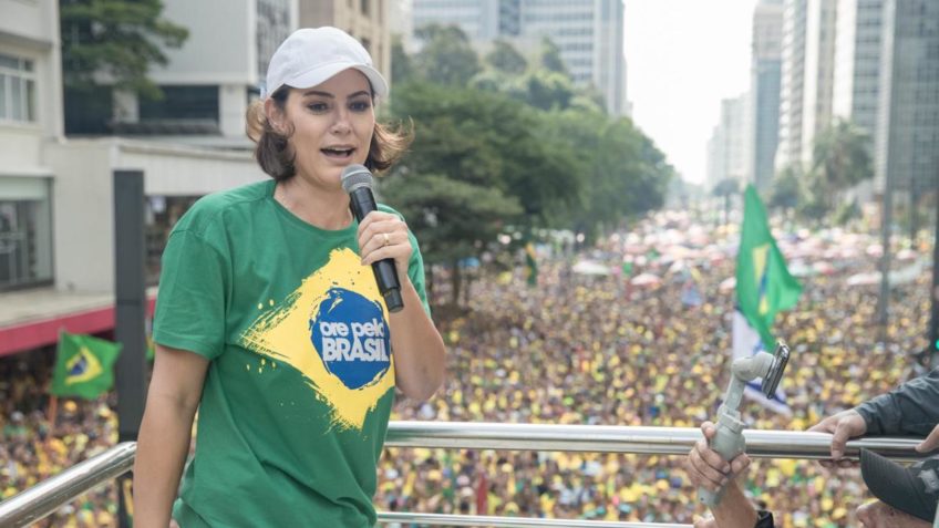Michelle Bolsonaro surpreende PT com desempenho estrondoso em pesquisas
