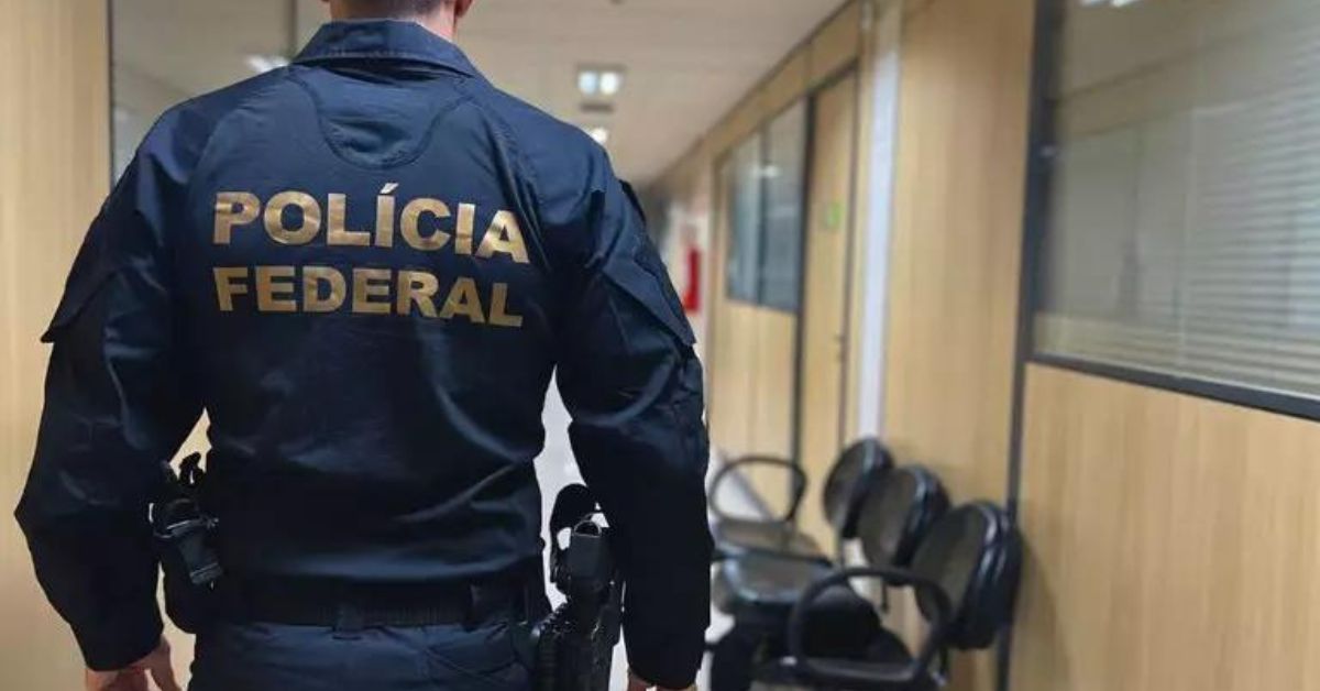 Polícia Federal intima deputado federal por chamar Lula de 'ladrão'