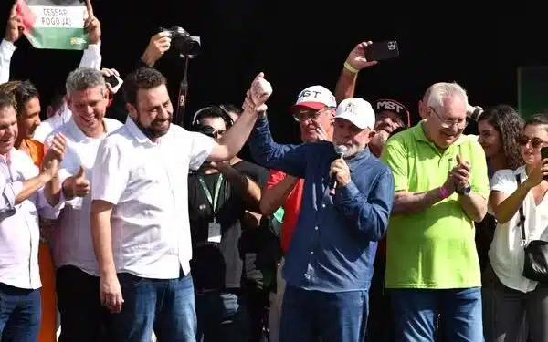 Ordem Judicial Exige Exclusão de Vídeo em que Lula Faz Campanha para Boulos