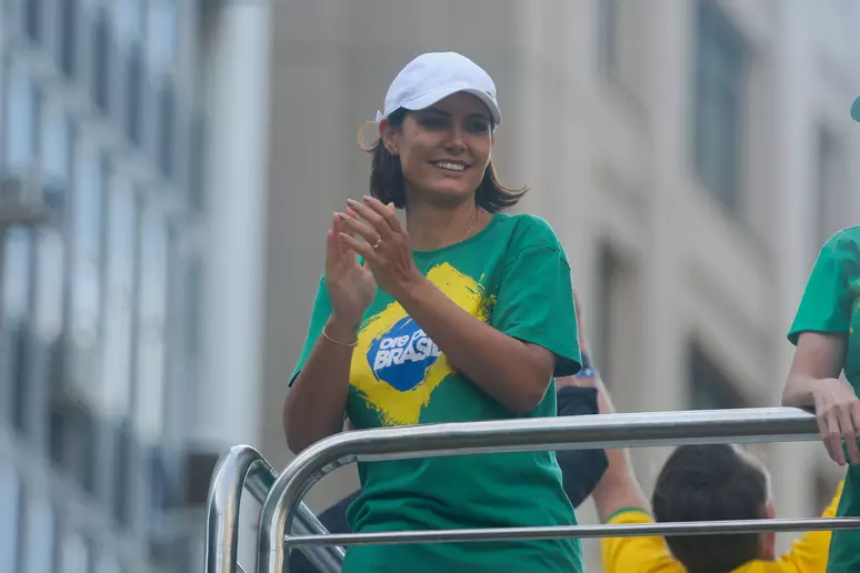 Michelle aborda planos para 2026 e envia mensagem direta à nação