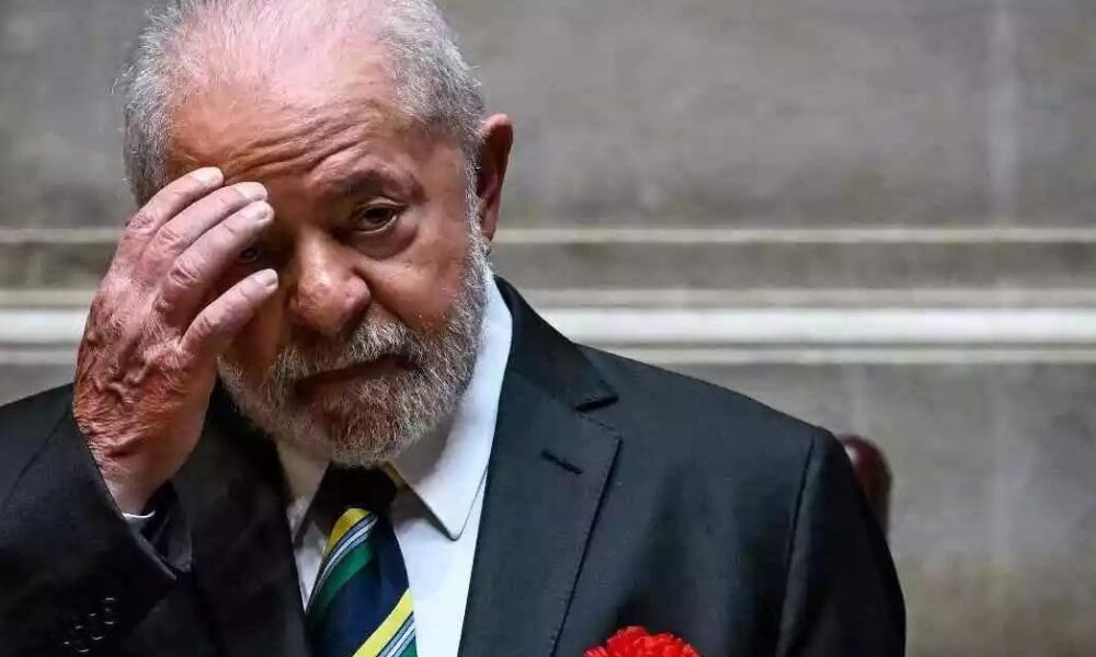 Semana difícil para Lula, com ataques até da imprensa de extrema-esquerda