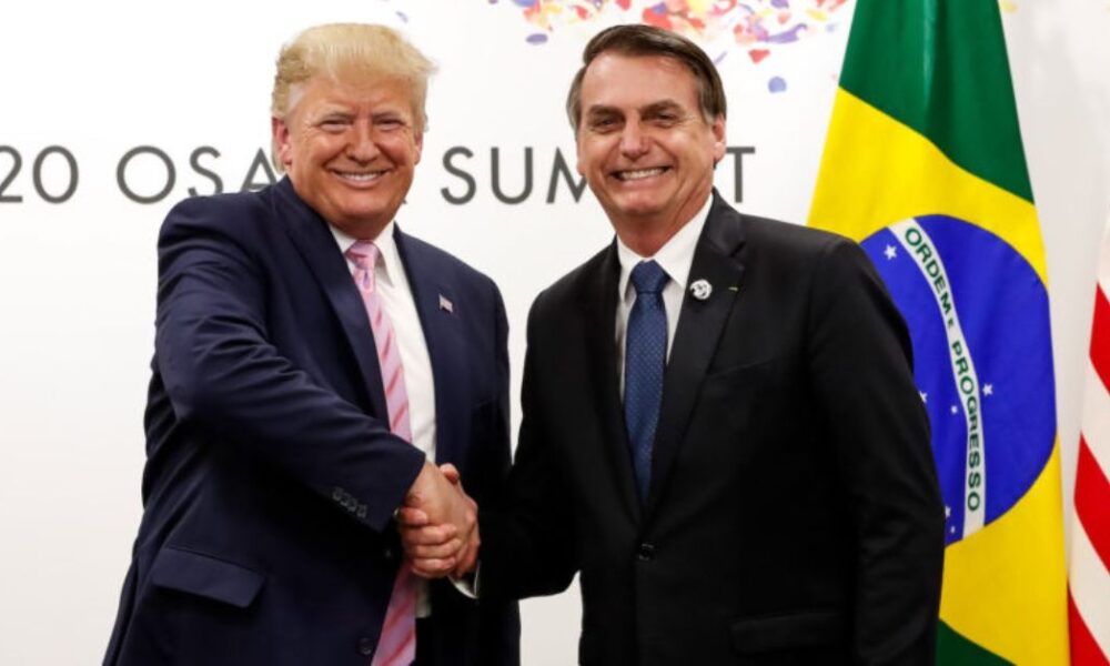 Bolsonaro presta apoio a Trump: “Nos veremos na posse”
