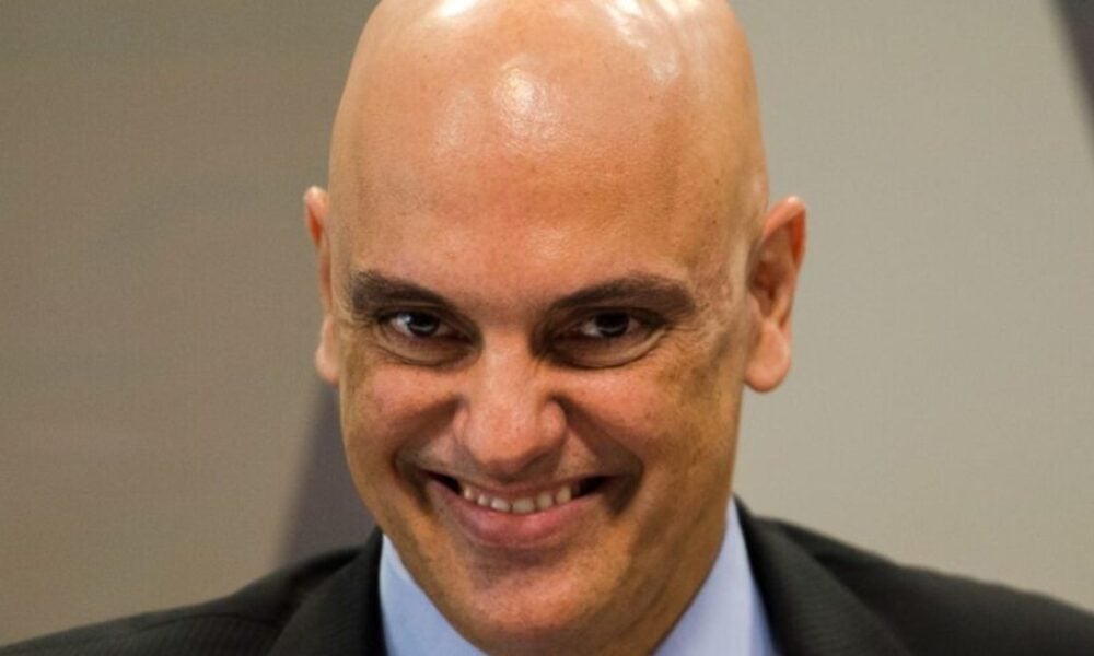 Moraes vai determinar como será usado o valor milionário pago pelo X/Twitter