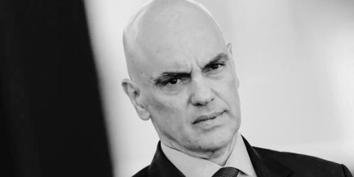 Alexandre de Moraes arquiva inquérito de deputada ligada a 8 de janeiro