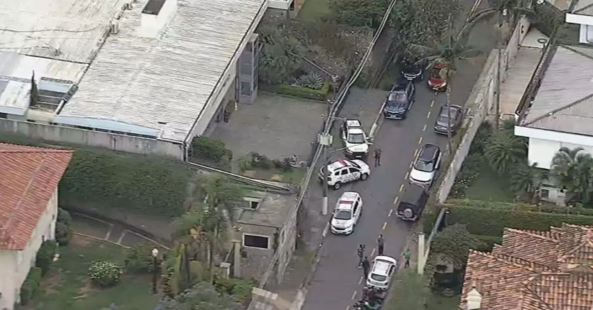 Bandidos disfarçados de agentes da PF invadem mansão da família Maluf