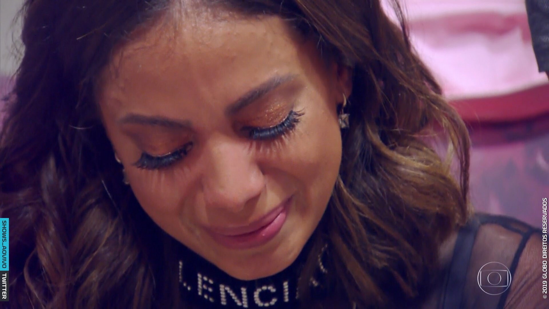 Fracasso: Anitta não leva nenhum prêmio MTV nas três categorias que concorria!