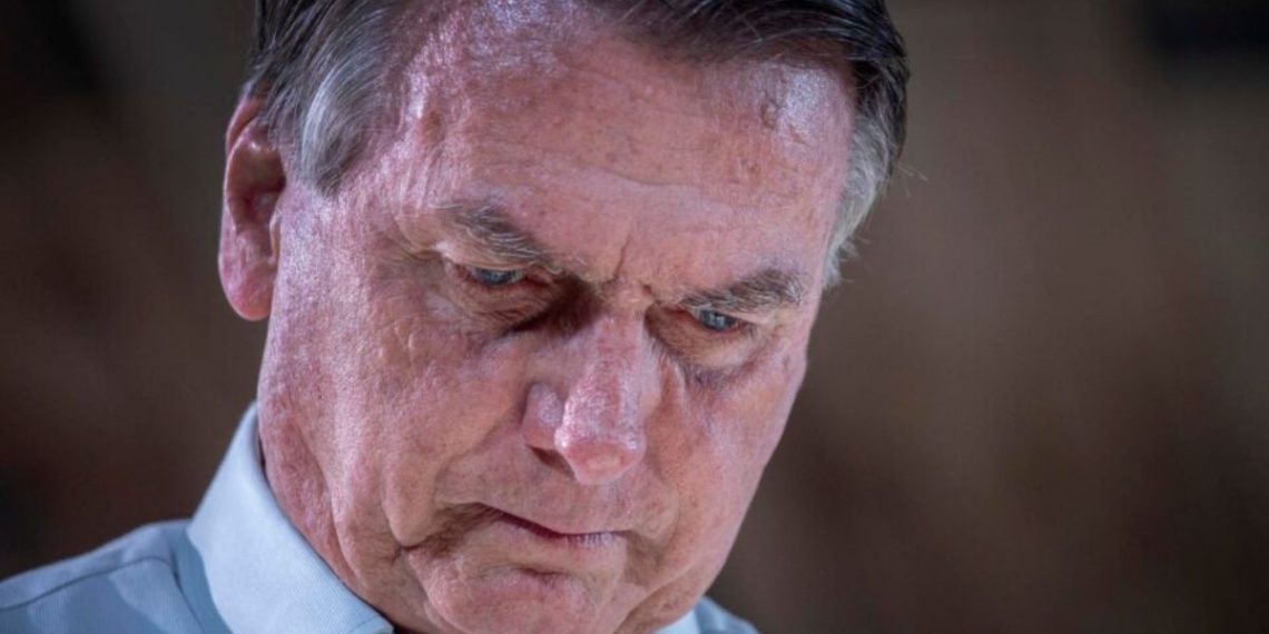 Ministro de Lula afirma: “Bolsonaro já tem data para ser preso”