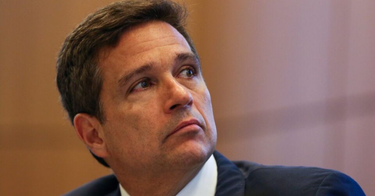 PT ataca Campos Neto e culpa presidente do BC pela alta do dólar